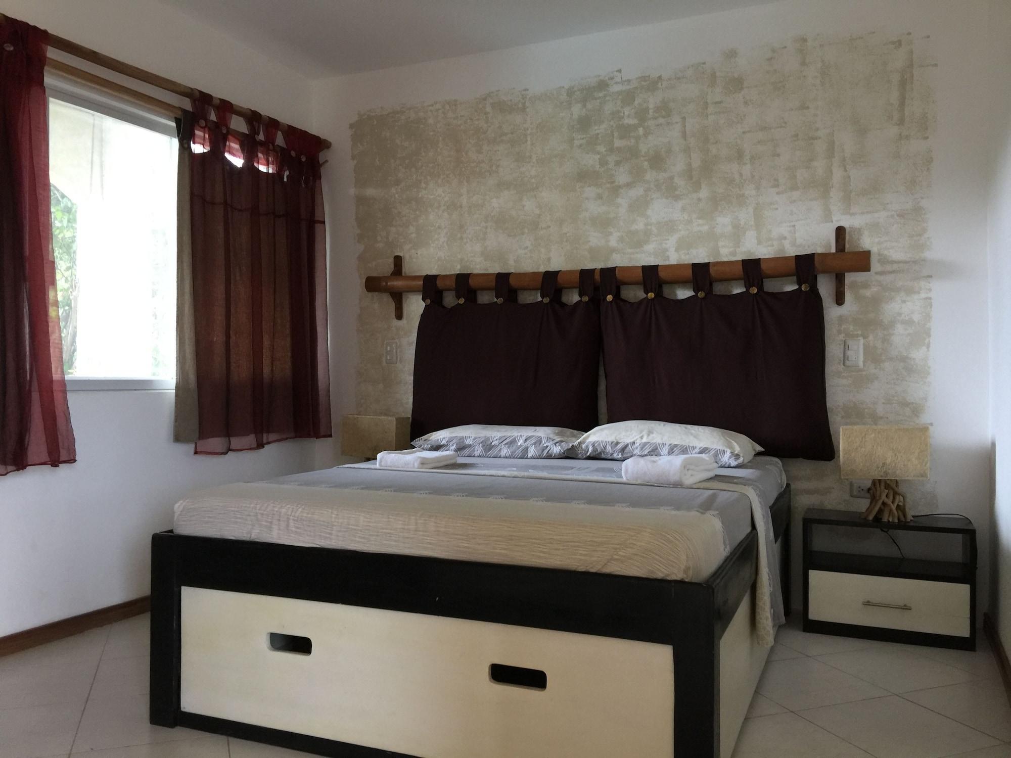Vanilla Sky Dive Resort Bolod  Екстериор снимка