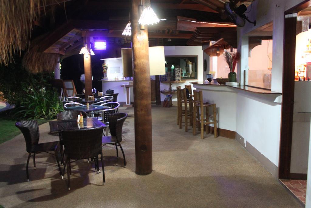Vanilla Sky Dive Resort Bolod  Екстериор снимка